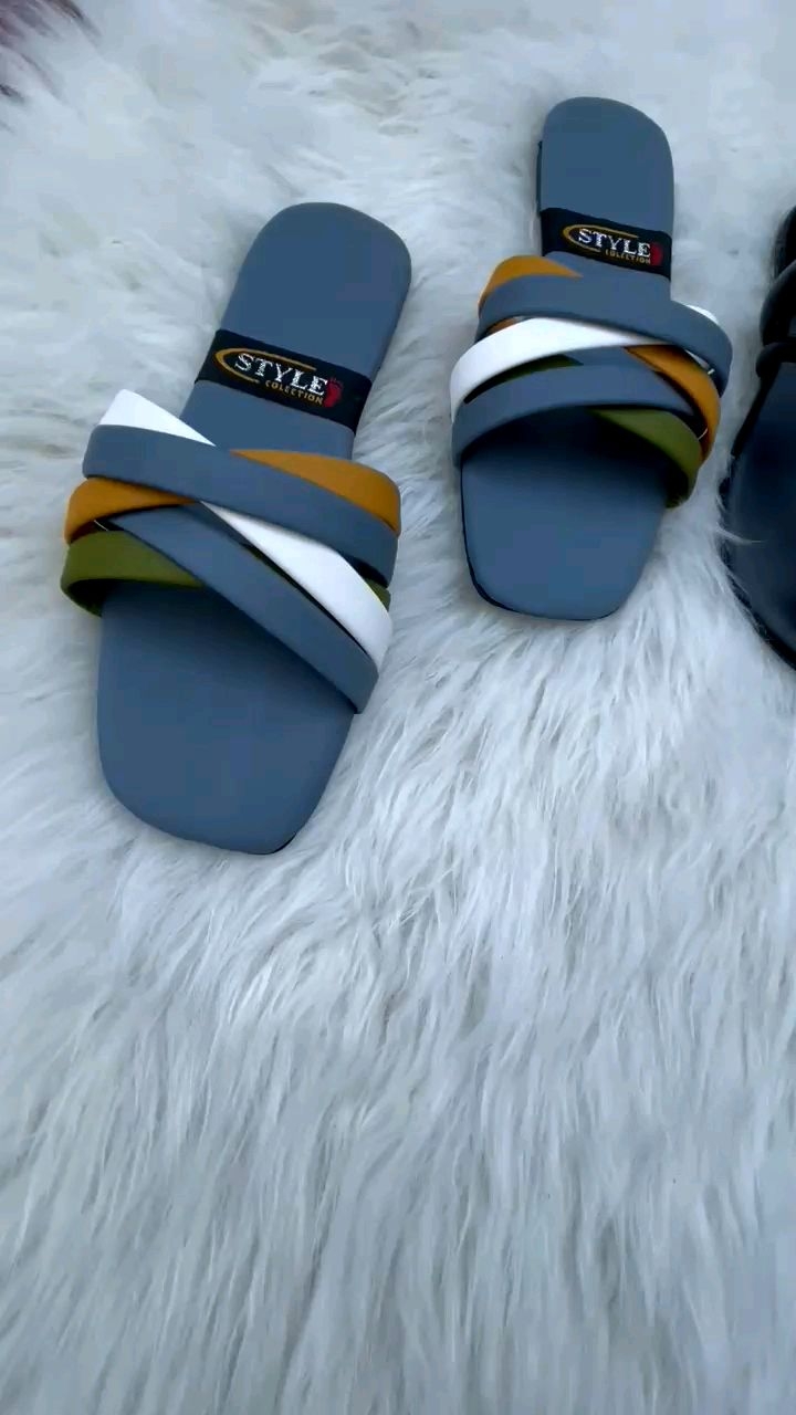 Casual flat slippers for girls - New fashion design Slipper - comfortable for casual and party use