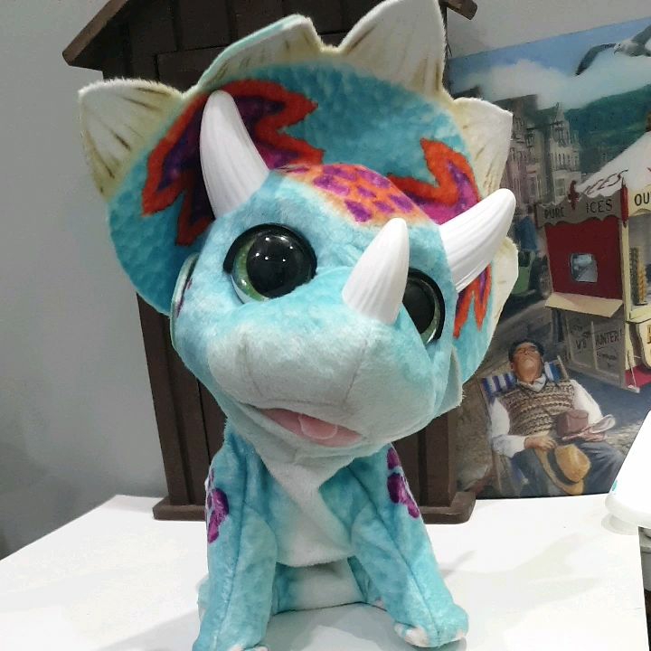 FurReal Hoppin’ Topper Interactive Dinosaur Plush Pet Toy, 35+ Sound-&-Motion Combinations, Ages 4 & Up (like new excellent condition without original box)