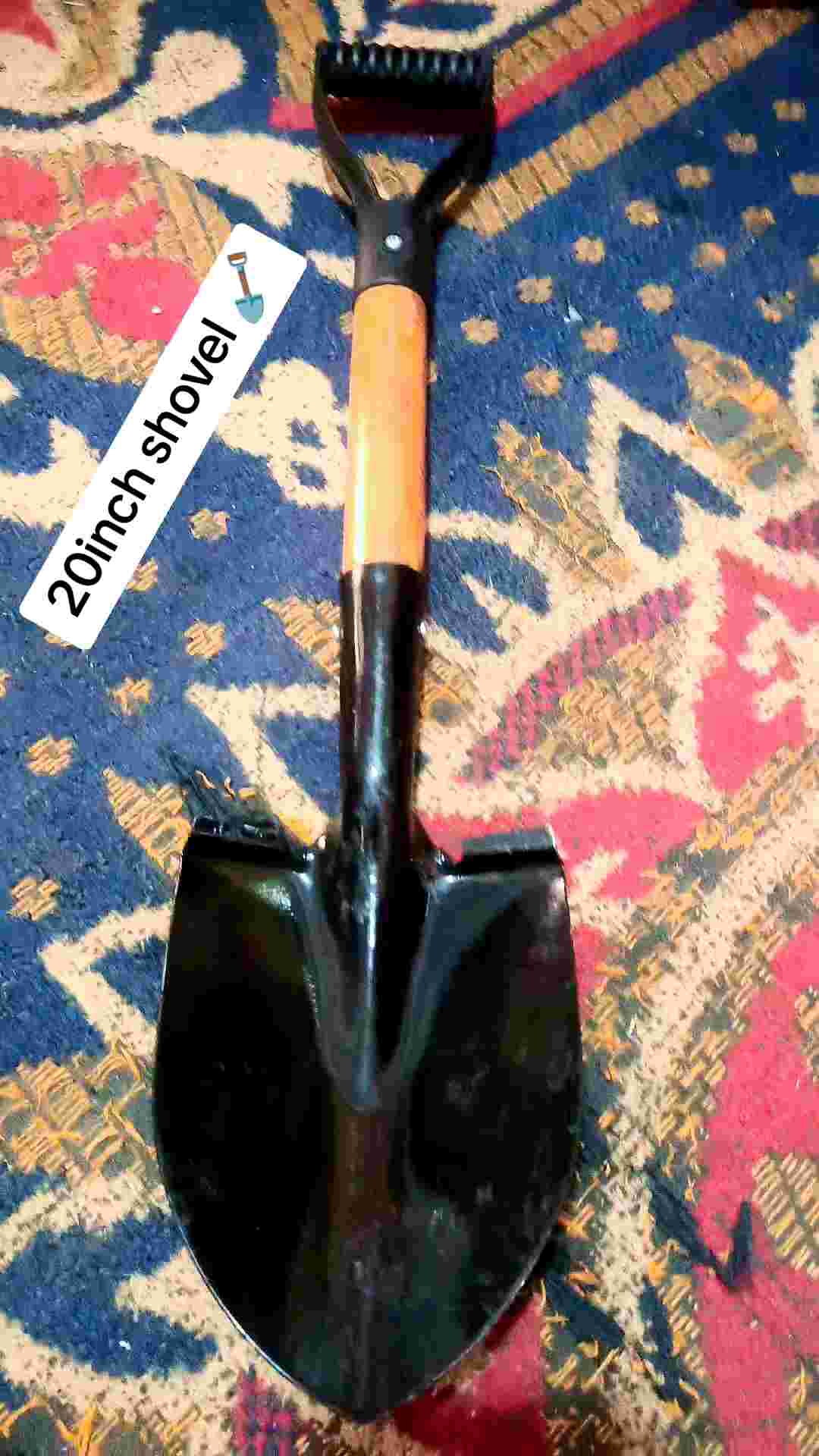 20 inch Heavy Duty Manganese Steel Wooden Long Handle Shovels Outdoor Spade Shovels for Digging Planting Gardening Tools