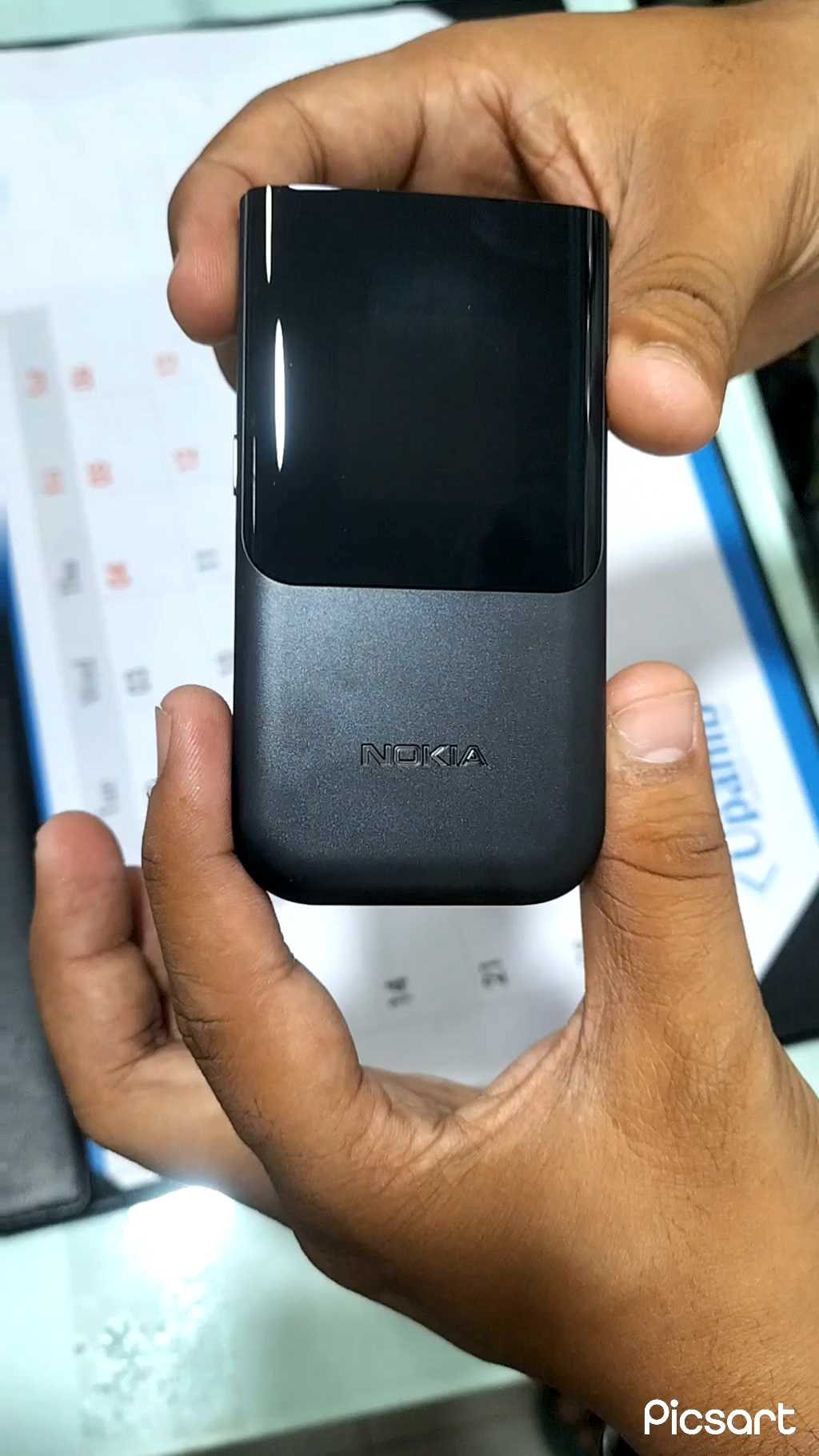 N.o.k.i.a 2720 the Ultimate Flip Phone