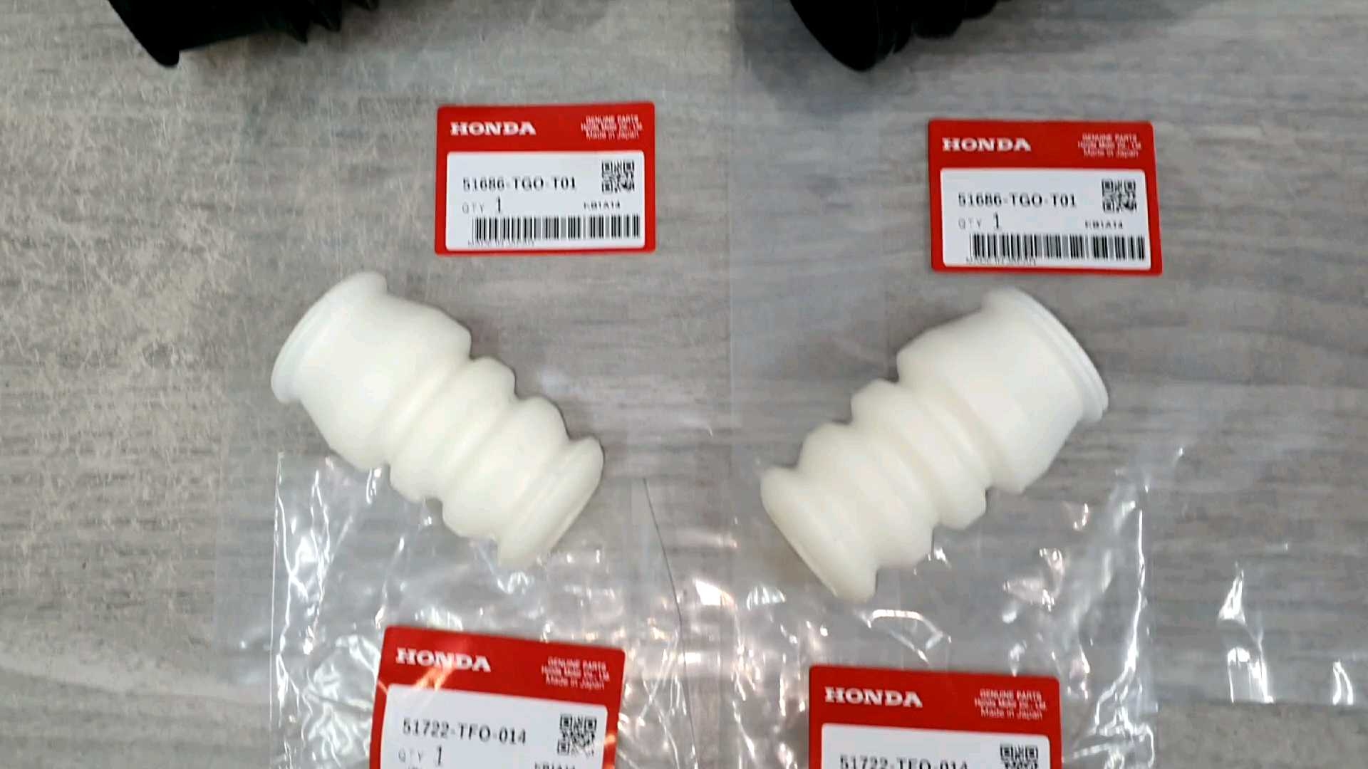 4 IN 1 SET - FRONT ABSORBER COVER / FRONT ABSORBER SHAFT