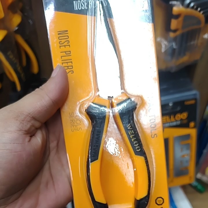WELLOO 6-Inch Long Nose Pliers – HNP18160 | Precision & Durable Hand ...