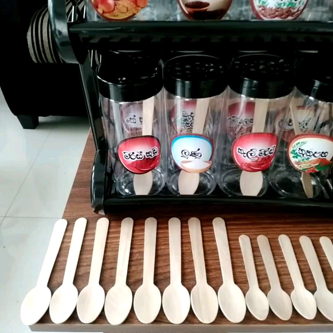 16 spice bottles rack with wooden spoons | 16 spice bottles+plastic ...